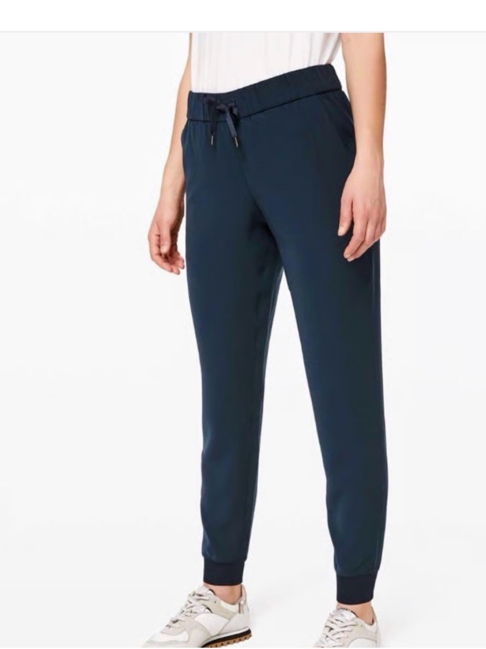 Lululemon On The Fly Jogger True Navy